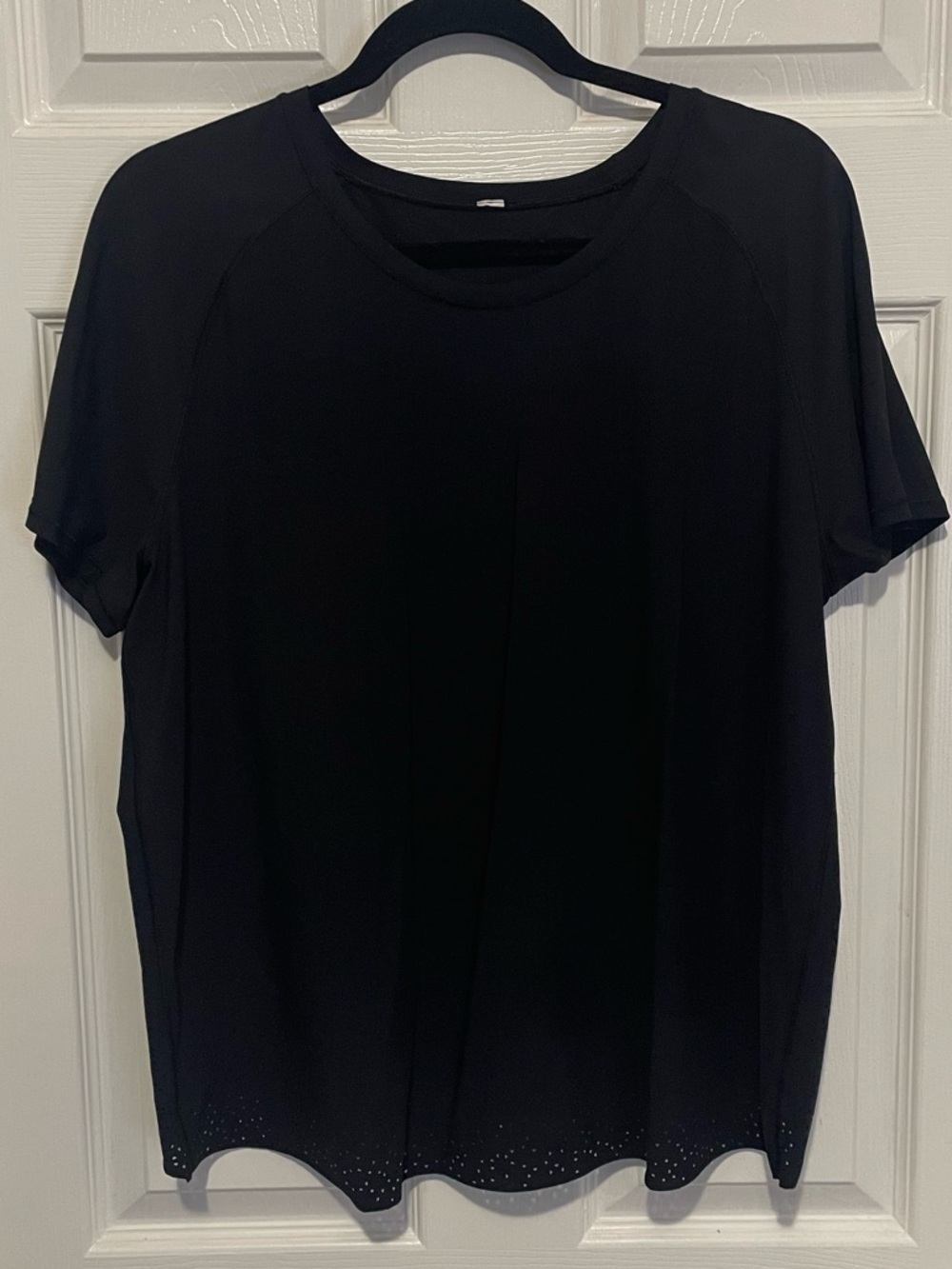 lululemon athletica Black Short Sleeve Tee